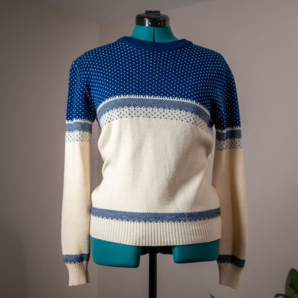Vintage Sweater Knit Colorwork Blue And Cream  Size XL